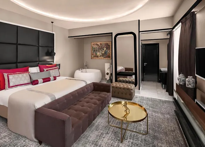 Sura Hagia Sophia 5*