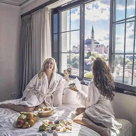 Sura Hagia Sophia Hotell 5*